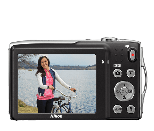 Nikon Coolpix S3300 16 Megapixels Digital Camera