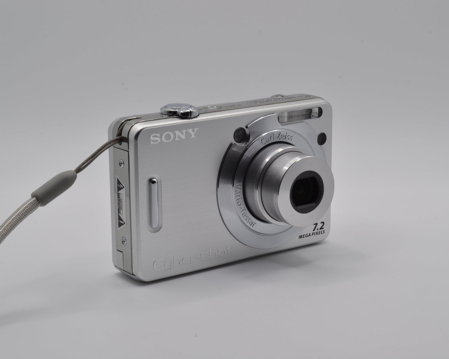 [refurbished]Sony Cyber‑shot DSC‑W55 | 7.2 Megapixels Digital Camera