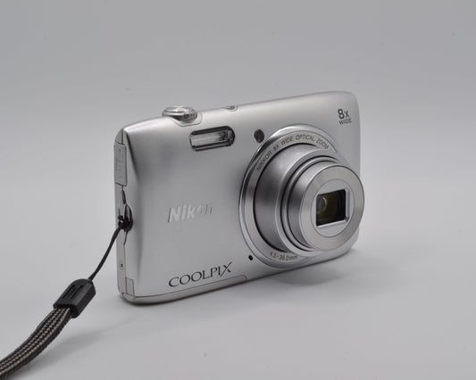 [refurbished]Nikon Coolpix S3600 | 20.1 Megapixels Digital Camera