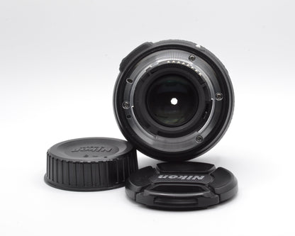 Nikon 50mm AF-S f/1.8G Nikkor Lens