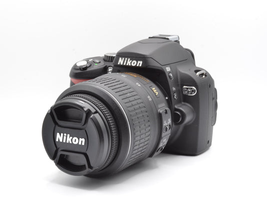 Nikon D60 w/18-55mm lens | 10.2 Megapixels Digital SLR Camera