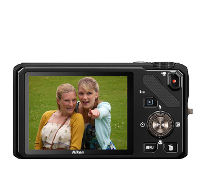 Nikon Coolpix S9200 16 Megapixels Vibrate Reduction Digital Camera